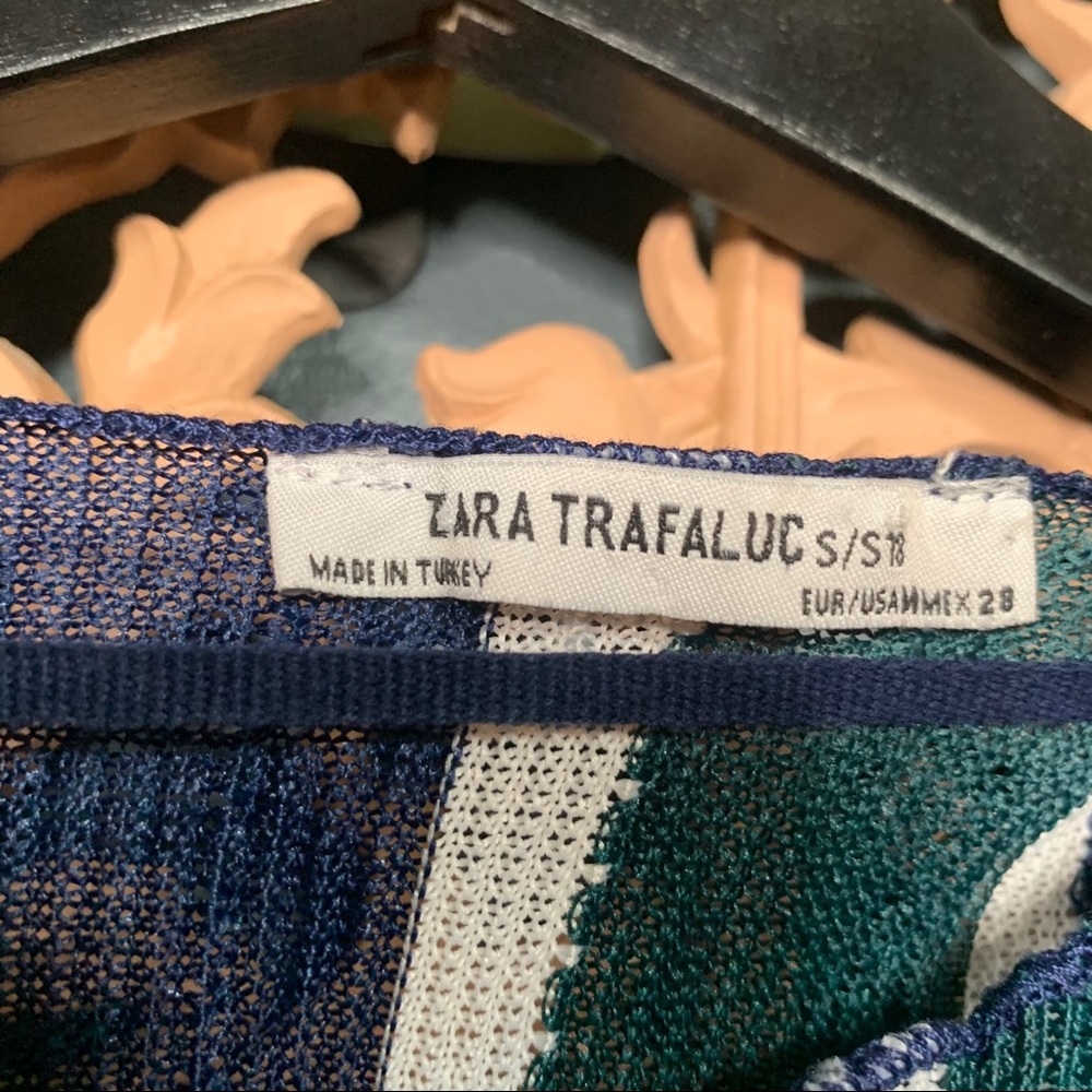 Zara stripped dress - Picture 2 of 5